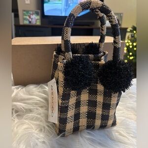 Raffia bag